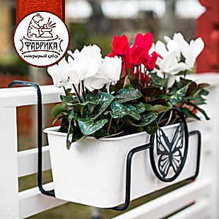 Кронштейны для балконных ящиков