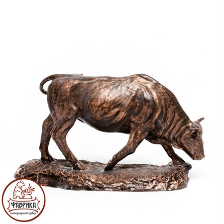 Фигура под бронзу Бык