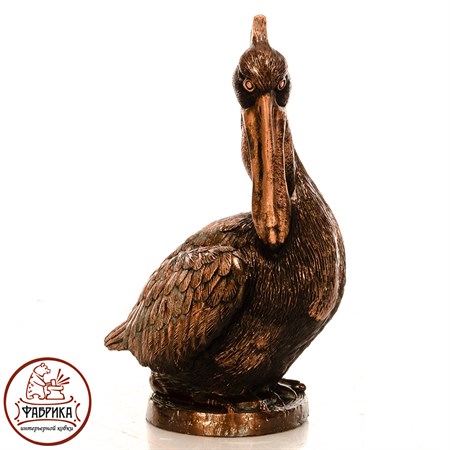 Бронзовая фигура Пеликан