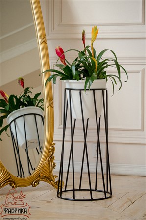 подставка под цветы