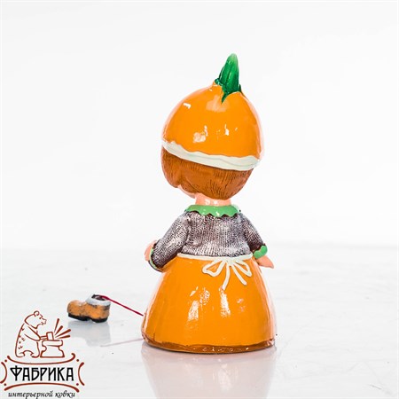 Садовая фигура Гном лучок U09019