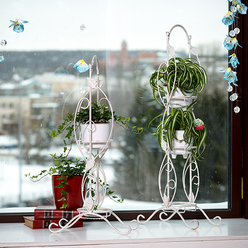 Подставки для цветов на подоконник